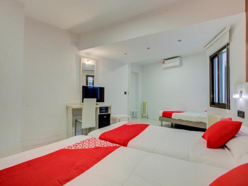 Hotel Emperatriz I