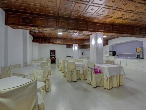 Hotel Emperatriz I