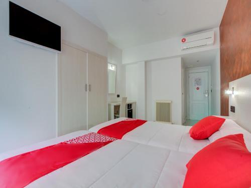 Hotel Emperatriz I
