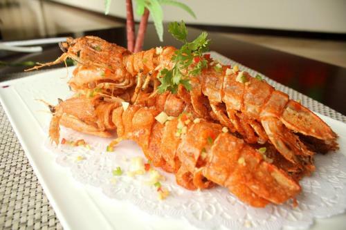 Royal Halong Hotel