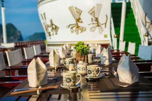 Dragon Legend Cruise