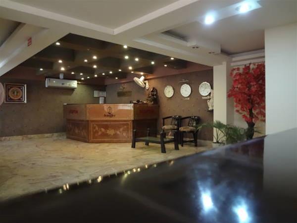 Hotel Jeniffer Inn