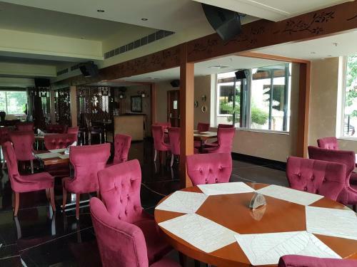 Hotel Justa Atrio