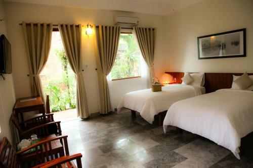 Hotel Charming Homestay