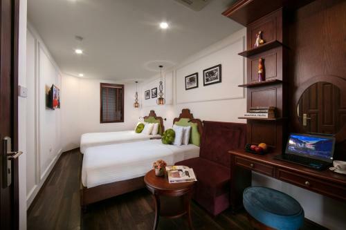 Vision Premier Hotel & Spa