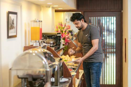 Vision Premier Hotel & Spa