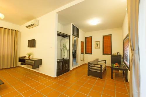 East West Villa