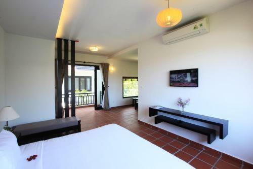 East West Villa