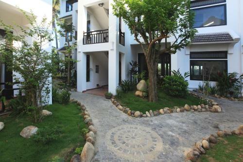 East West Villa