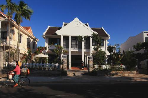 East West Villa