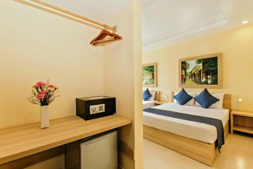 Thien Nga Center Hotel