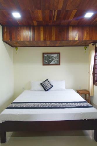 Leaf Homestay