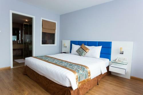 Lucky Hotel 69