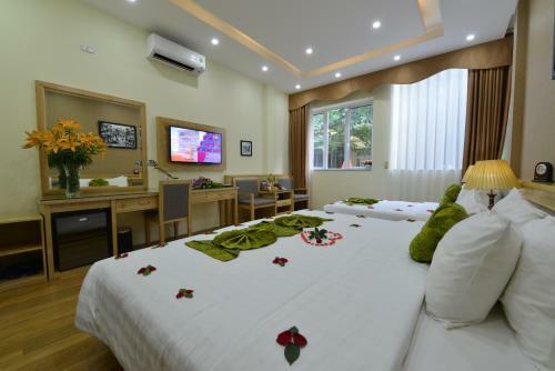 Blue Hanoi Inn Hotel