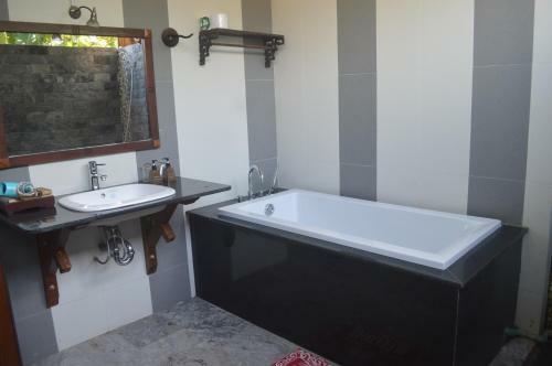 The Hoi An Orchid Garden Villas