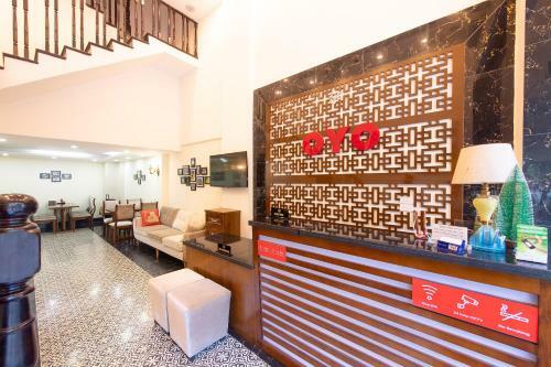 Hostal Happy Moon Guest House
