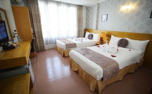 Hostal Madam Moon Guesthouse