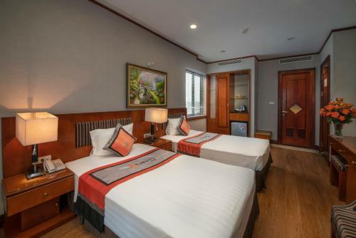 Hanoi La Rosa Hotel