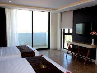 Daisy Hotel