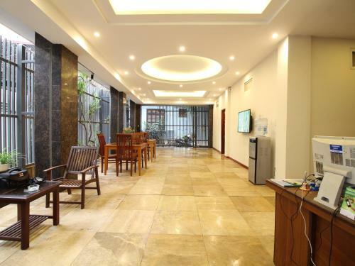 Palmo Serviced Apartment