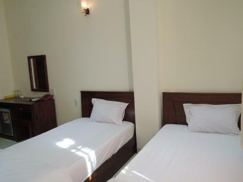 Long Chau Hotel