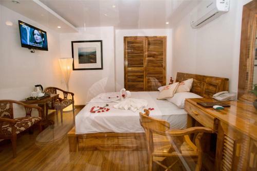 Rex Hotel & Apartment