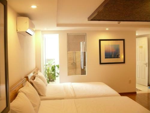 Rex Hotel & Apartment