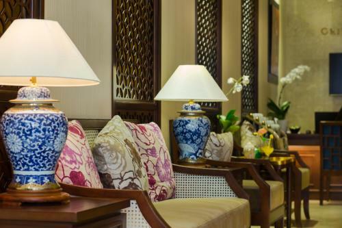 Oriental Suites Hotel & Spa