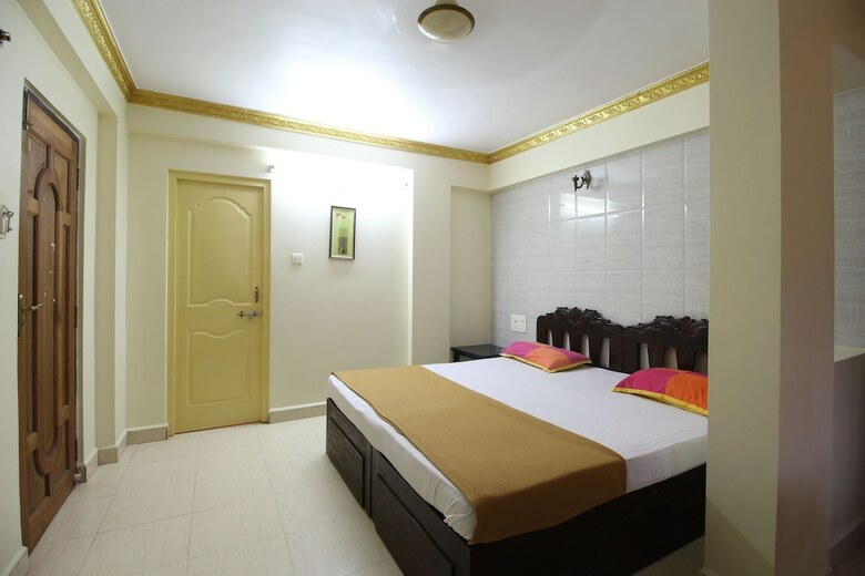 Hostal Roundcube Guest House