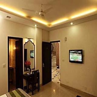 Hotel Delhi Darbar