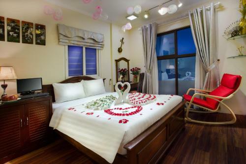 Luminous Viet Hotel