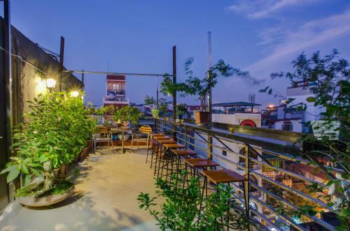 Luminous Viet Hotel