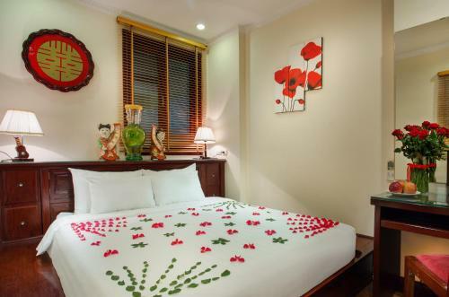 Luminous Viet Hotel