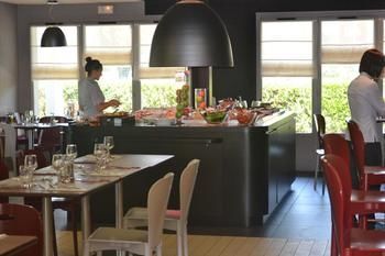 Hotel Campanile Arles