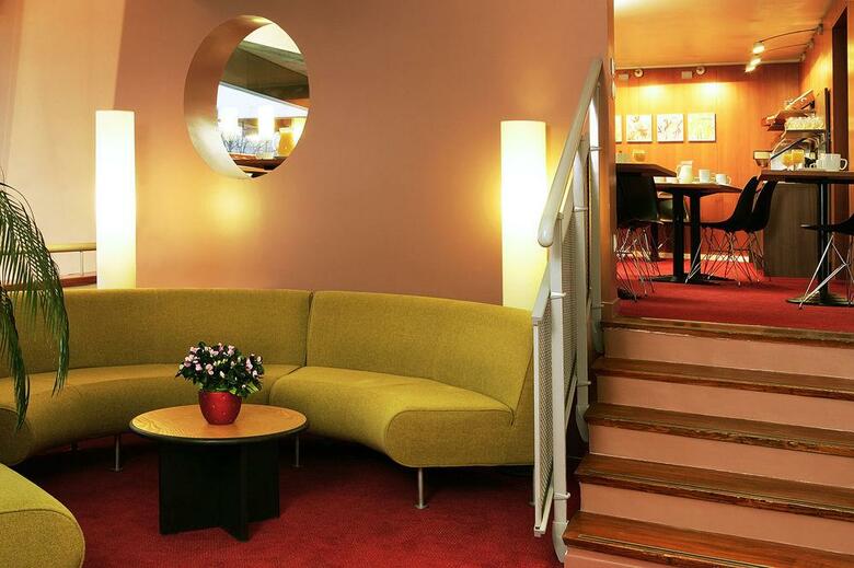 Hotel Cit�a La Villette