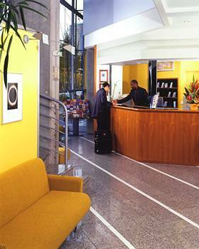 Hotel Cit�a La Villette