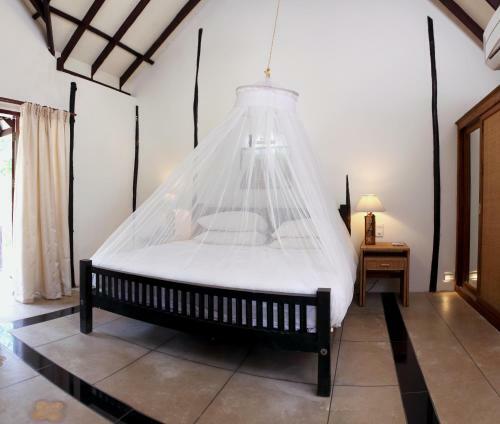 Hotel Poovar Island Resort