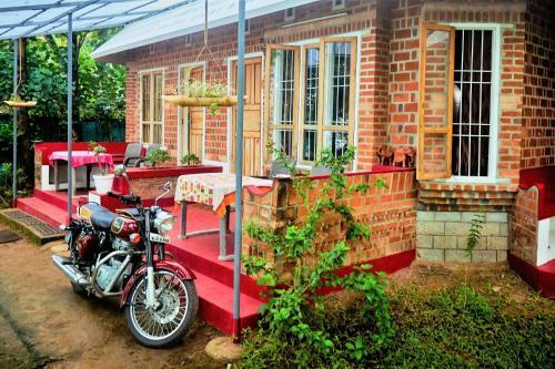 Hostal Ashtamudi Villas