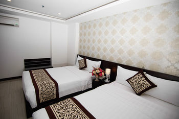 Lucky Star Hotel