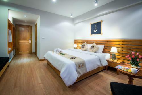 Sunny Mountain Hotel
