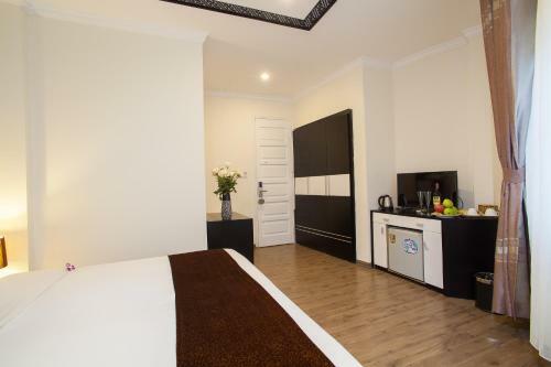 Serenity Diamond Hotel