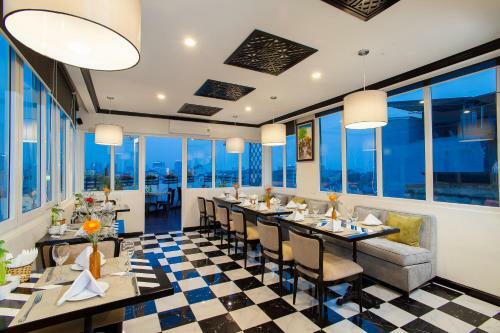 Serenity Diamond Hotel