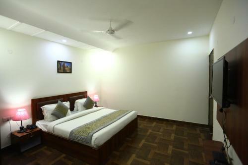 Airport Hotel Marina
