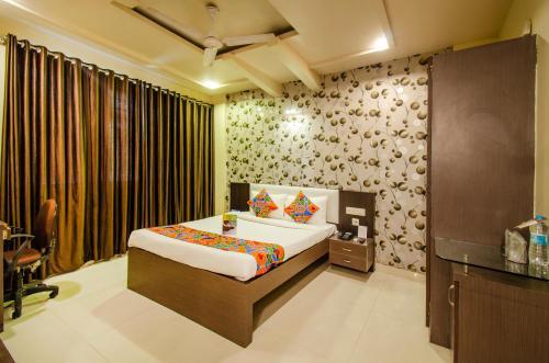 Hotel Sanket Inn