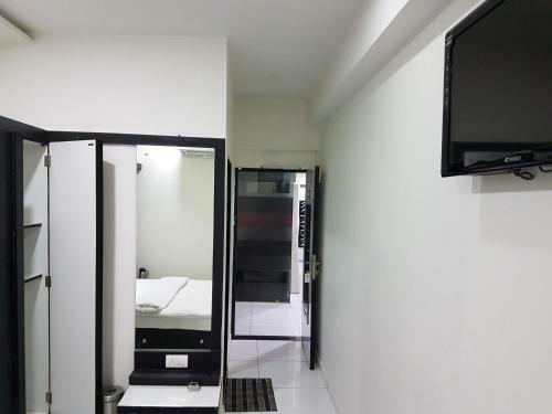 Hotel Paramount Inn