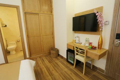 Thuy Sakura Hotel & Serviced Apartment