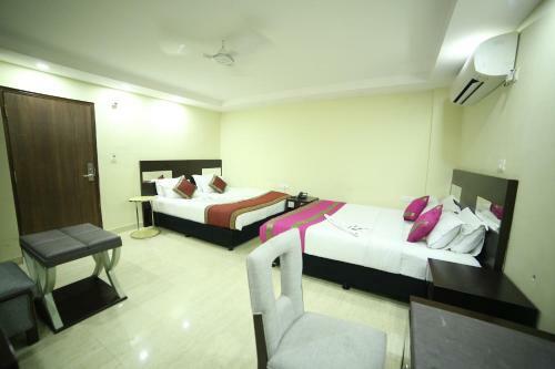 Hotel Raj Villa