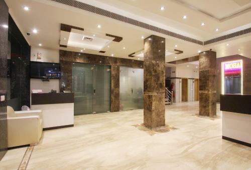 Hotel Mohan International