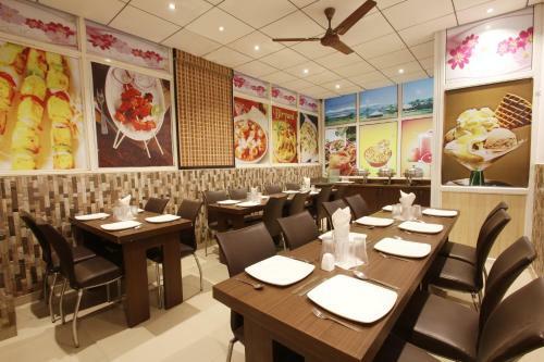 Hotel Mohan International