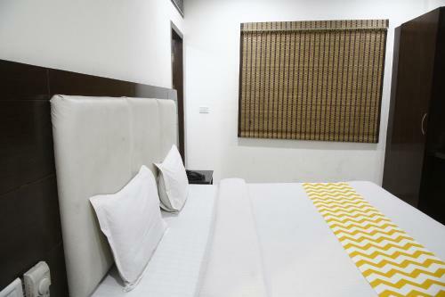 Hotel Mohan International